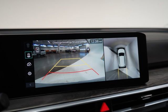 Used 2025 Kia Sorento SX Prestige image 28