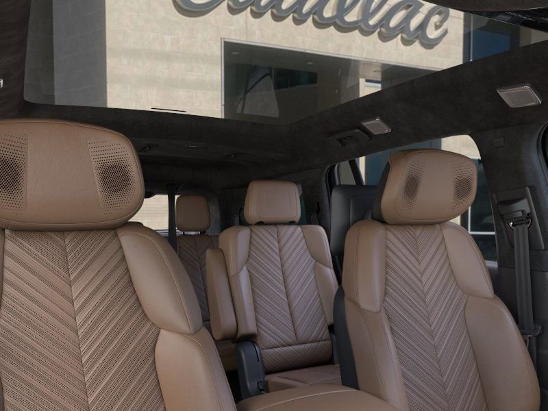 New 2026 Cadillac Escalade IQ Luxury 2 w/ LPO, Radiant Package image 24