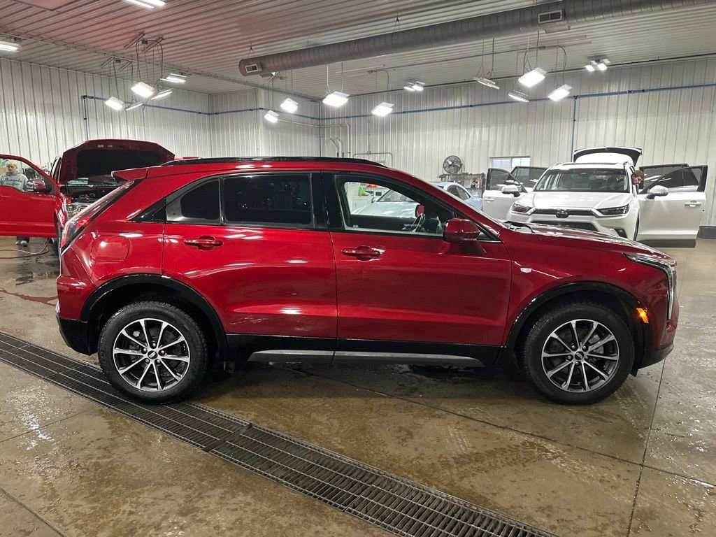 Used 2024 Cadillac XT4 Sport image 35