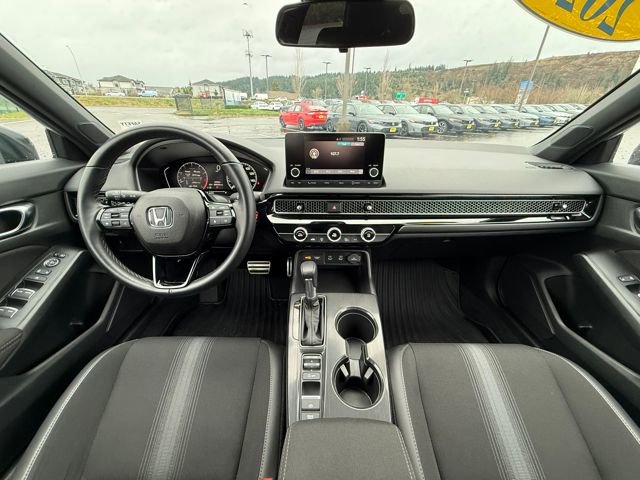 Used 2025 Honda Civic Sport image 14