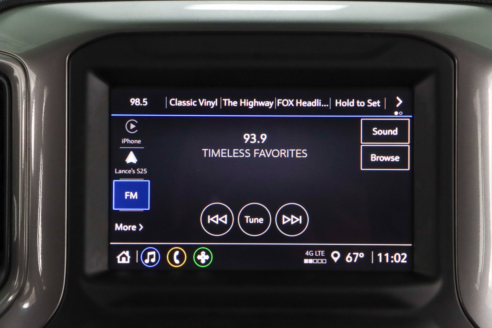 Used 2023 Chevrolet Silverado 1500 Custom Trail Boss w/ LPO, Dark Essentials Package AWD/4WD image 19