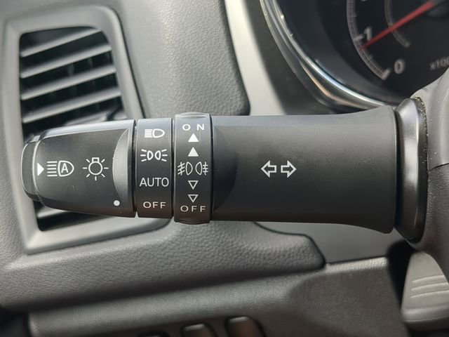 Used 2025 Mitsubishi Outlander Sport ES AWD/4WD image 27