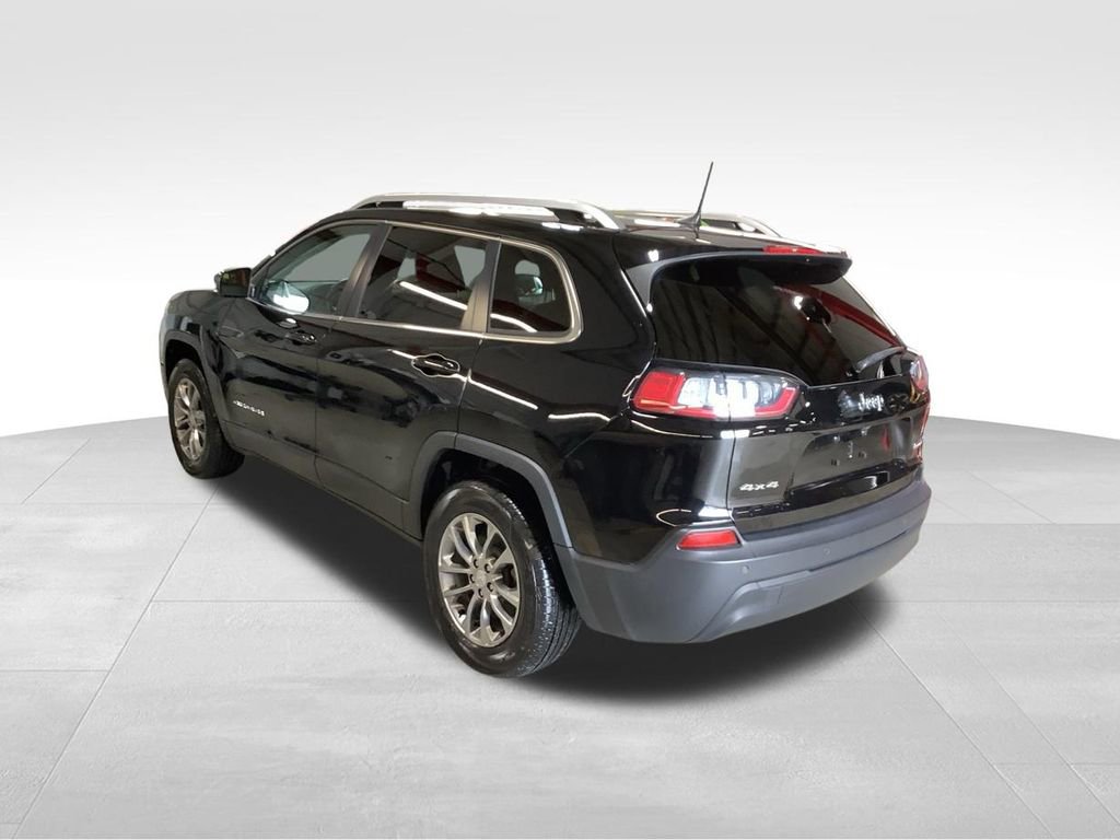 Used 2019 Jeep Cherokee Latitude Plus image 5
