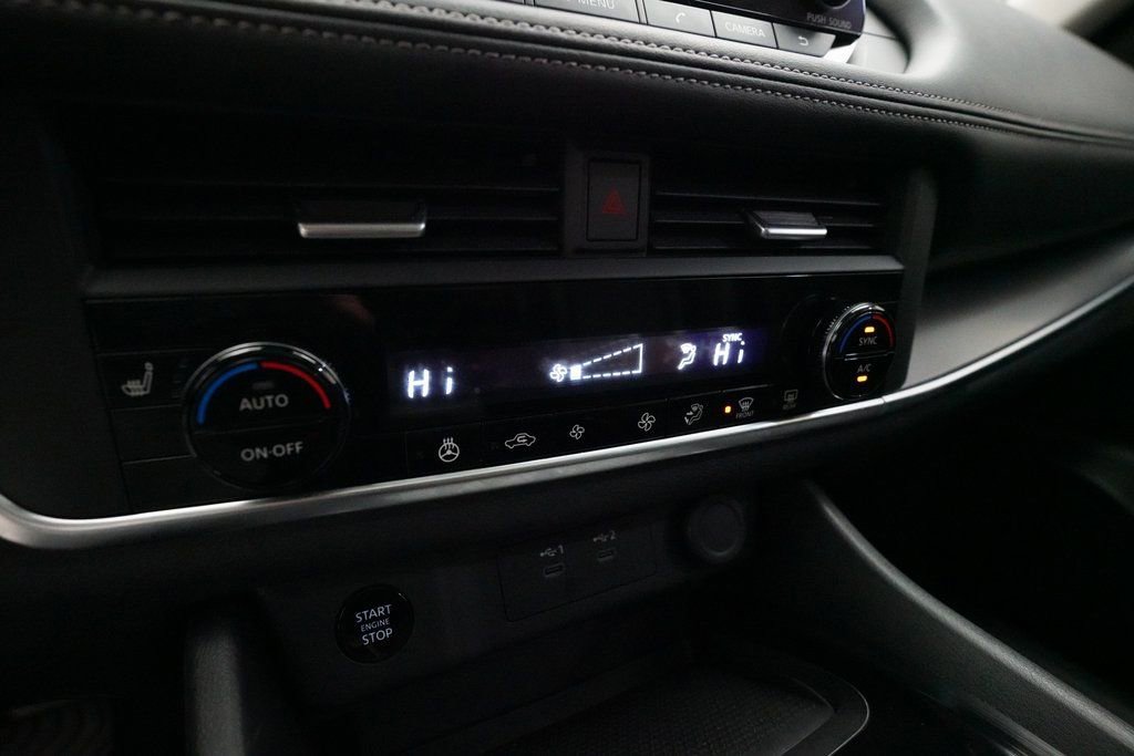 Certified 2024 Nissan Rogue SV w/ SV Premium Package image 22