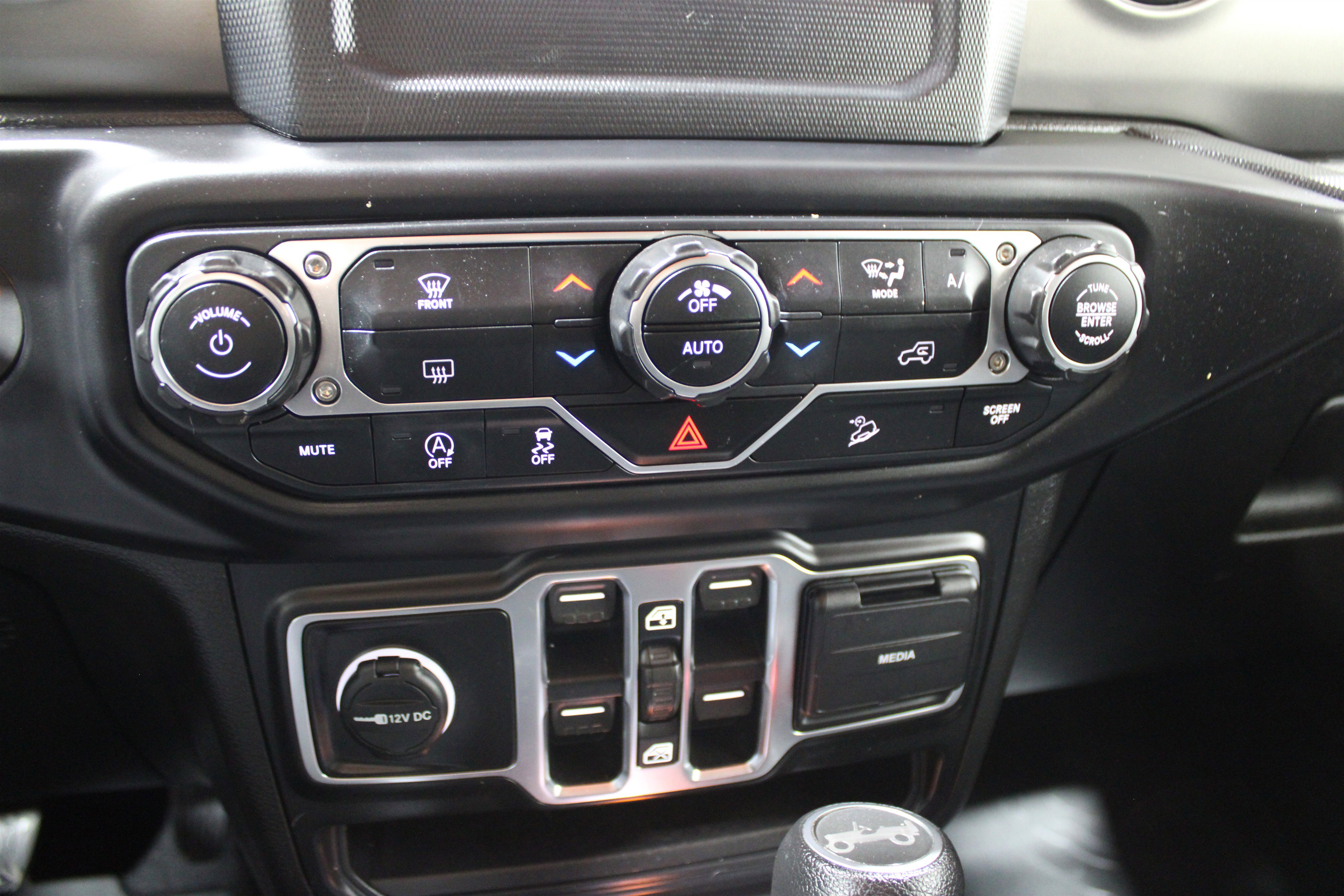 Used 2019 Jeep Wrangler Unlimited Sport S AWD/4WD image 21