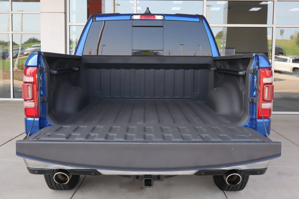 Used 2019 RAM 1500 Laramie AWD/4WD image 8
