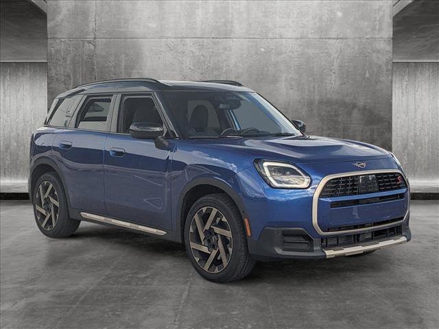 Used 2025 MINI Cooper Countryman S w/ Comfort Package Max image 7