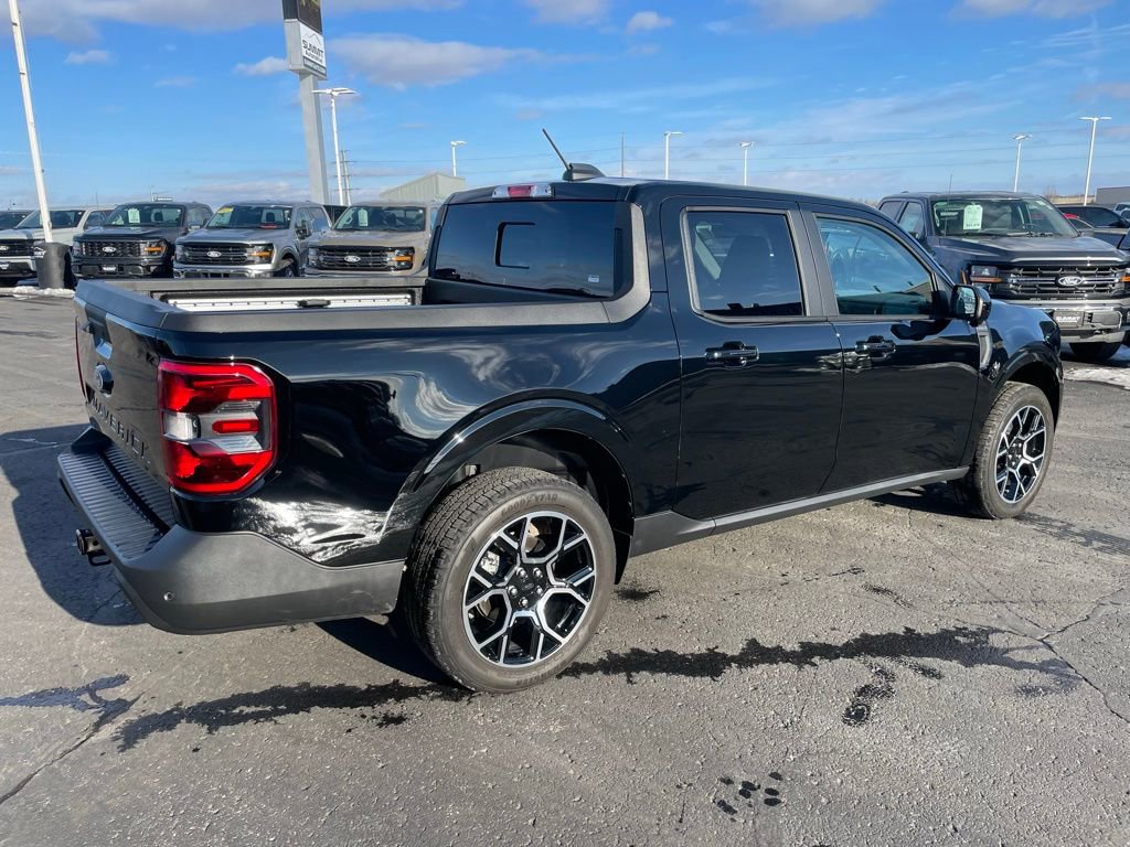 Used 2025 Ford Maverick Lariat w/ 4K Tow Package image 4