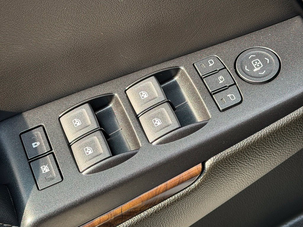 Used 2019 Chevrolet Tahoe LT AWD/4WD image 33