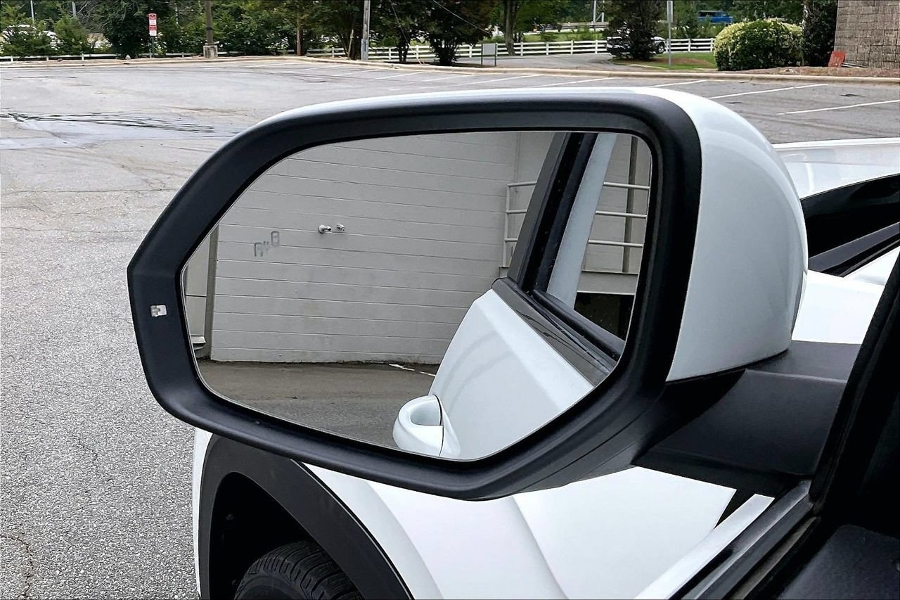 Used 2023 Volkswagen Atlas SE FWD image 29