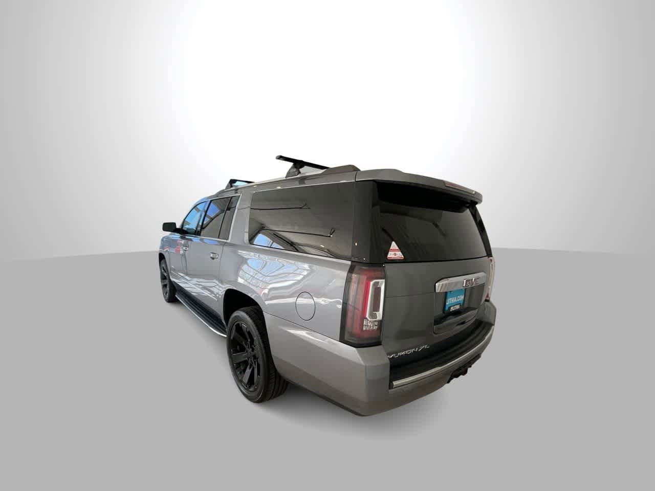 Used 2018 GMC Yukon XL Denali w/ Open Road Package AWD/4WD image 6