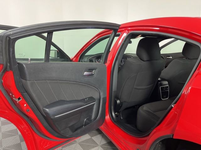 Used 2022 Dodge Charger SXT image 39