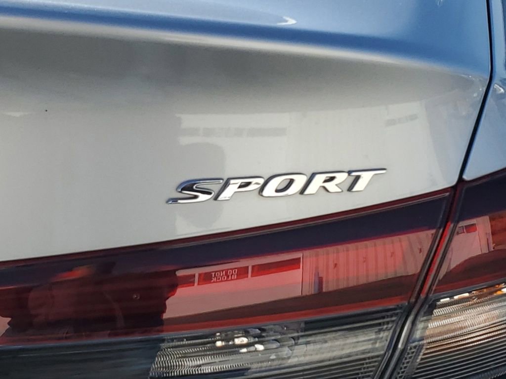 Used 2025 Honda Civic Sport image 6