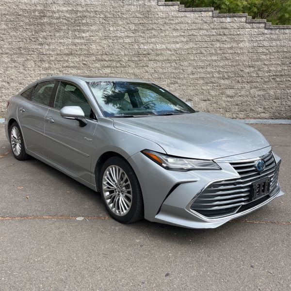 Used 2020 Toyota Avalon Limited w/ Advanced Safety Package image 8