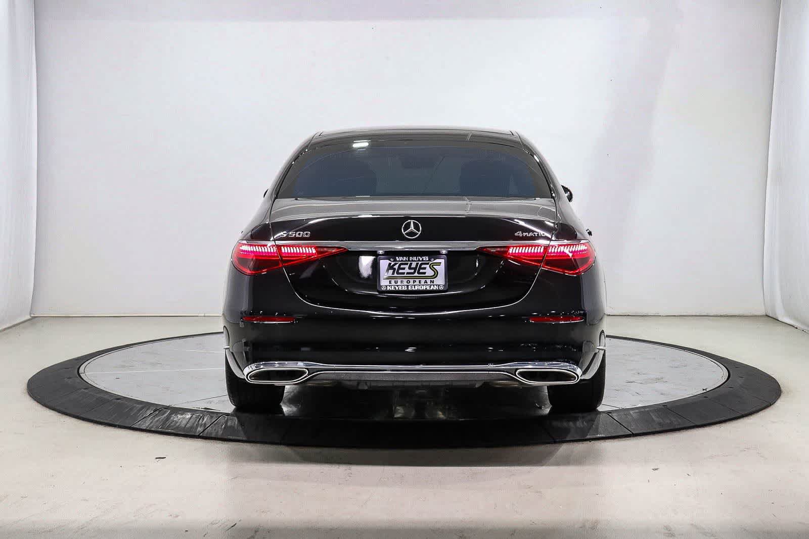 Certified 2026 Mercedes-Benz S 500 4MATIC image 3
