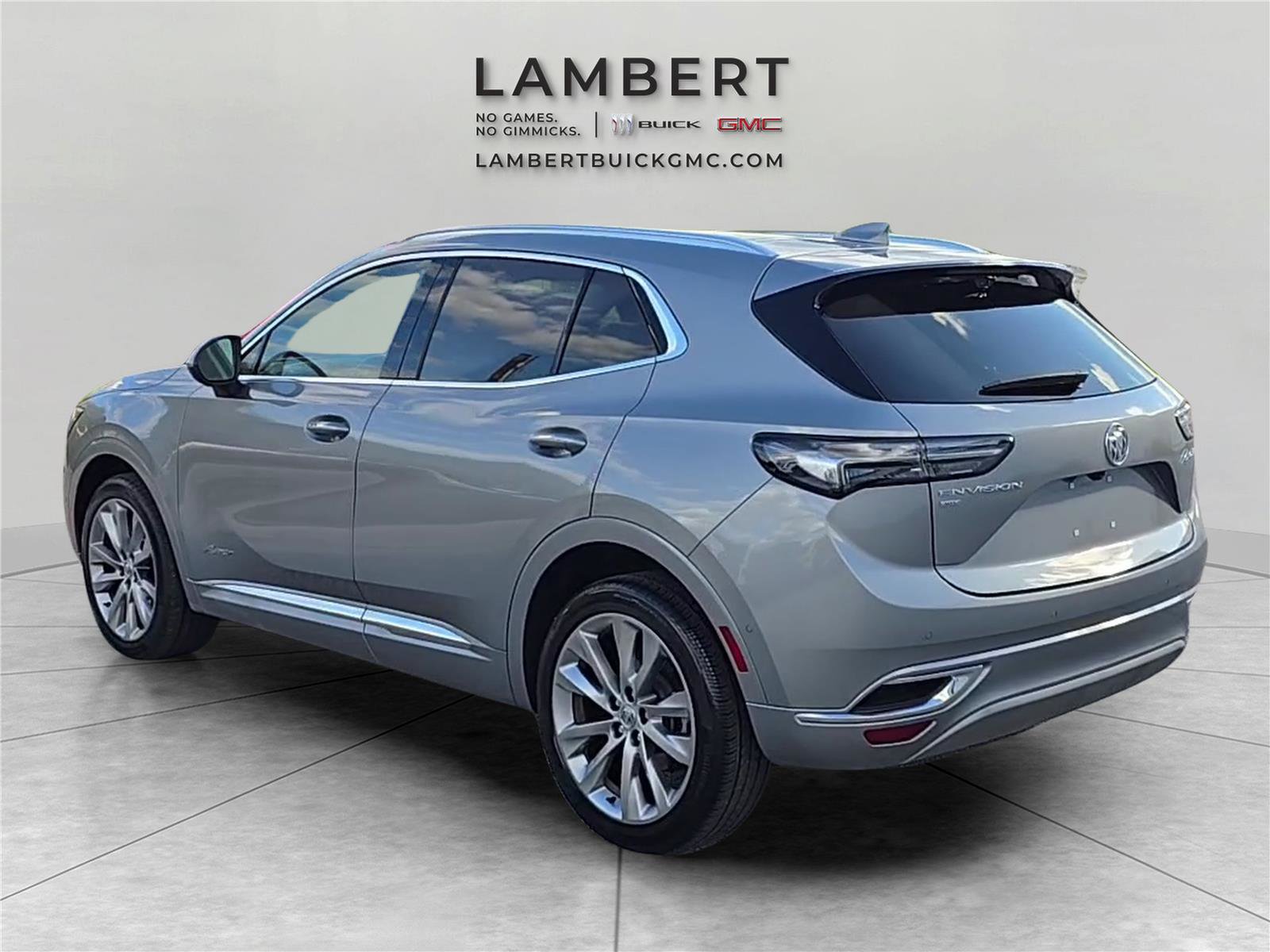 Used 2023 Buick Envision Avenir AWD/4WD image 3