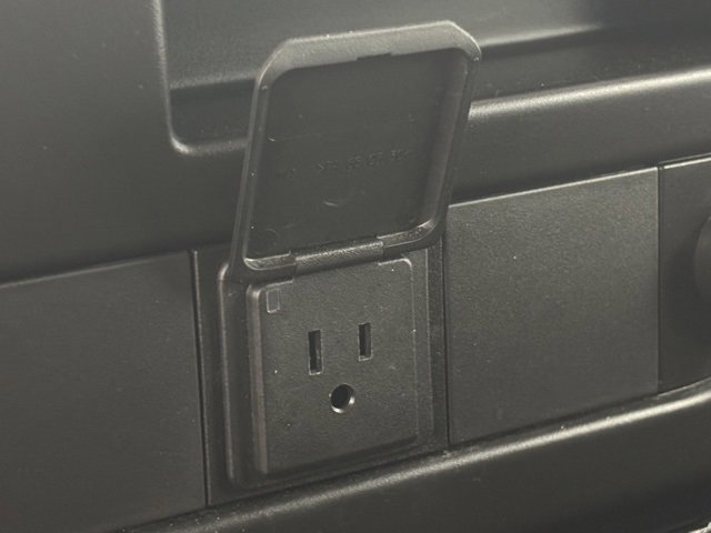 Used 2024 Chevrolet Express 2500 w/ Driver Convenience Package image 23