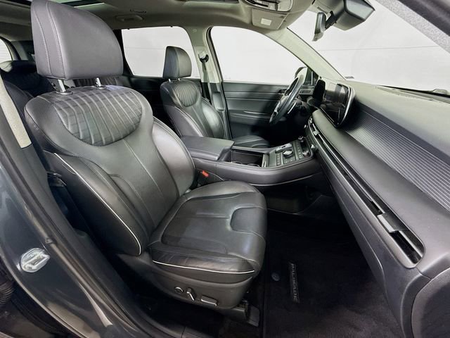 Used 2023 Hyundai Palisade Limited image 32