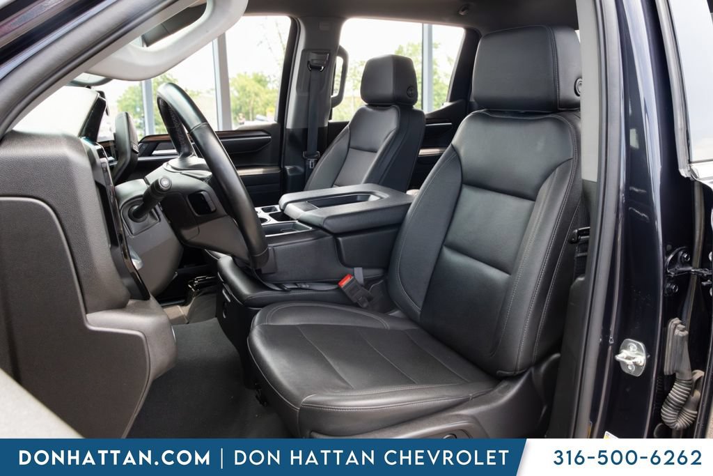 Used 2025 GMC Sierra 1500 SLT AWD/4WD image 13