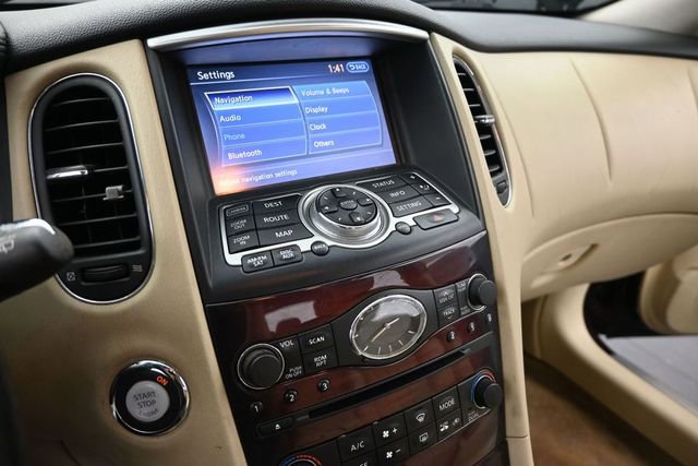 Used 2017 INFINITI QX50 AWD w/ Technology Package image 33