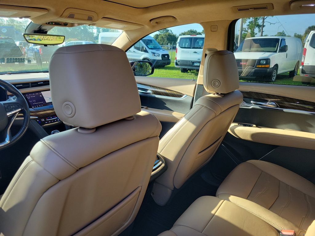 Used 2020 Cadillac XT6 Sport w/ Platinum Package AWD/4WD image 15