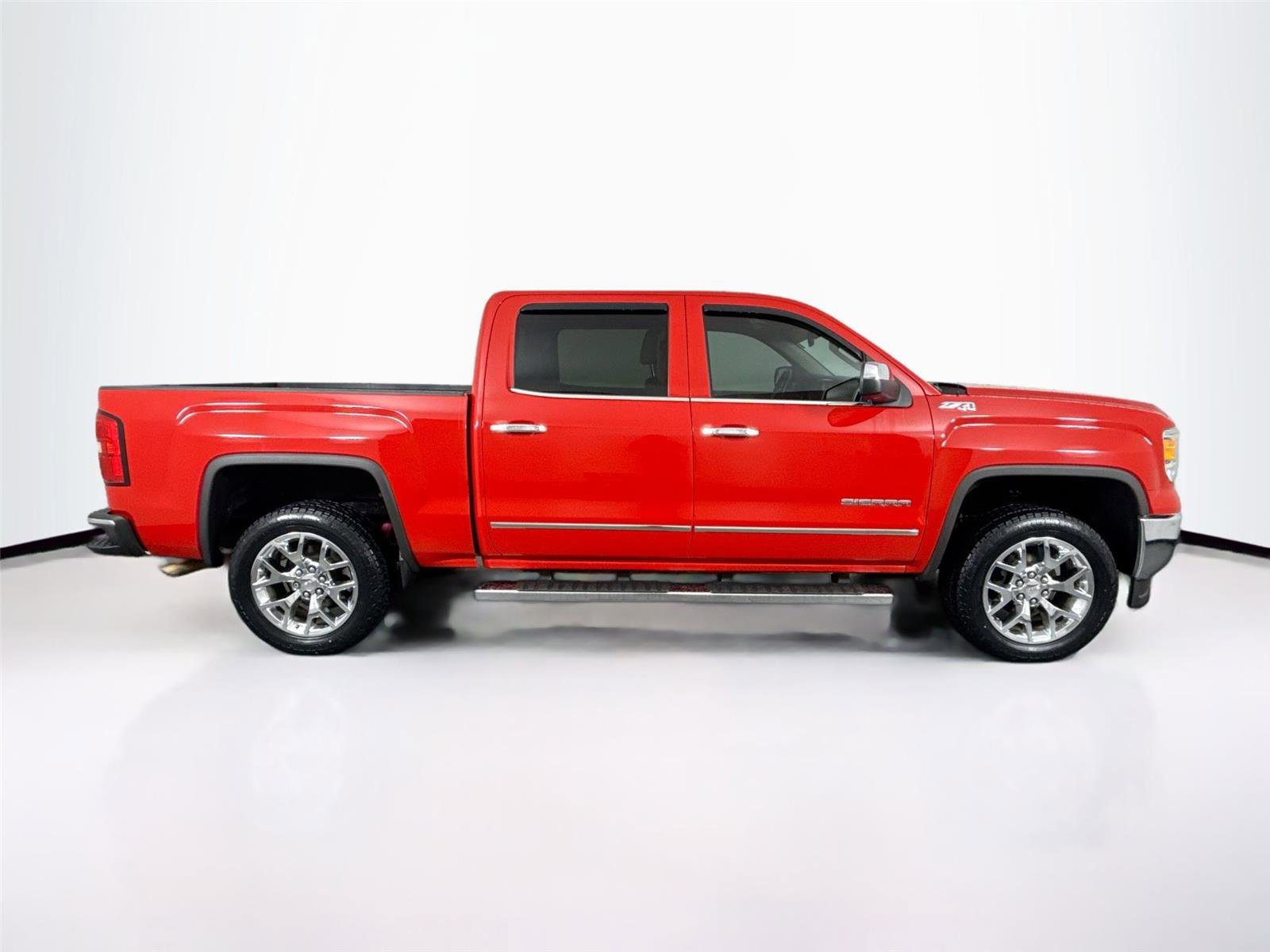 Used 2014 GMC Sierra 1500 SLT w/ SLT Crew Cab Value Package image 5