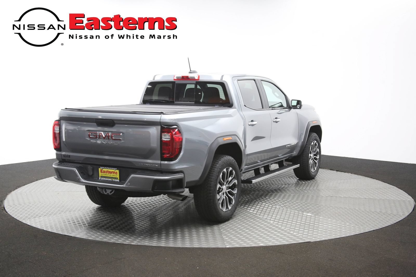 Used 2024 GMC Canyon Denali AWD/4WD image 41