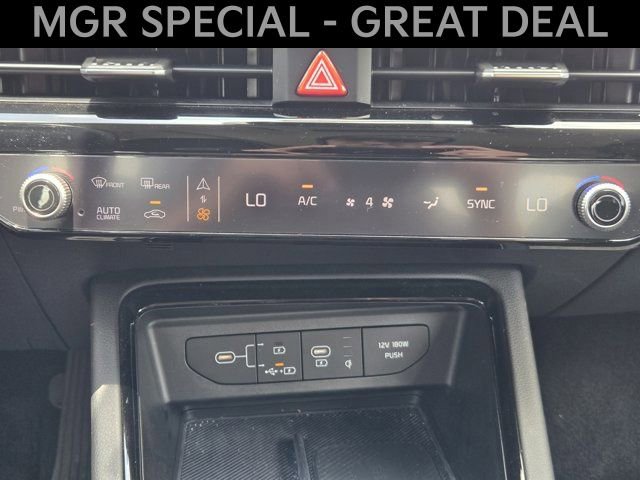 New 2025 Kia K5 EX image 13