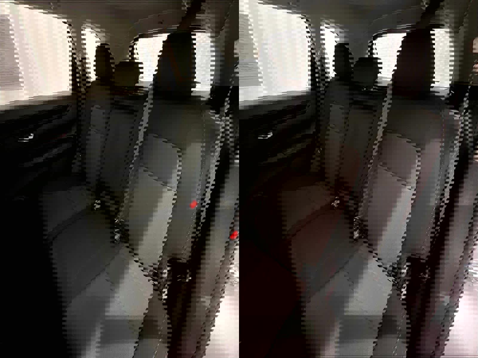 Used 2025 Honda CR-V LX image 14