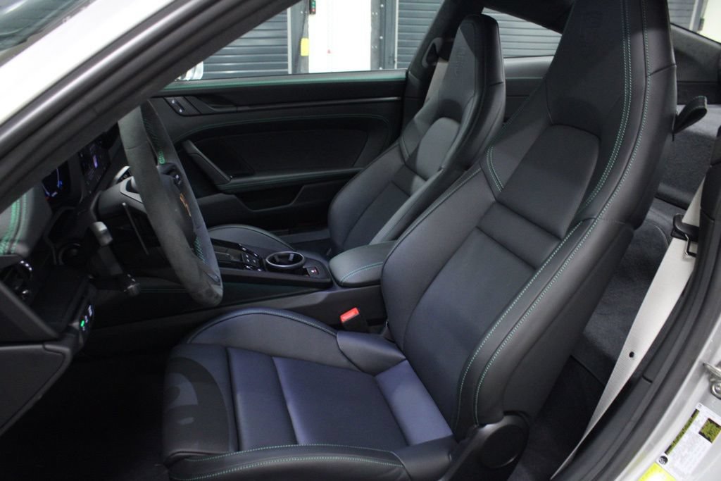 Certified 2026 Porsche 911 Carrera GTS RWD image 5
