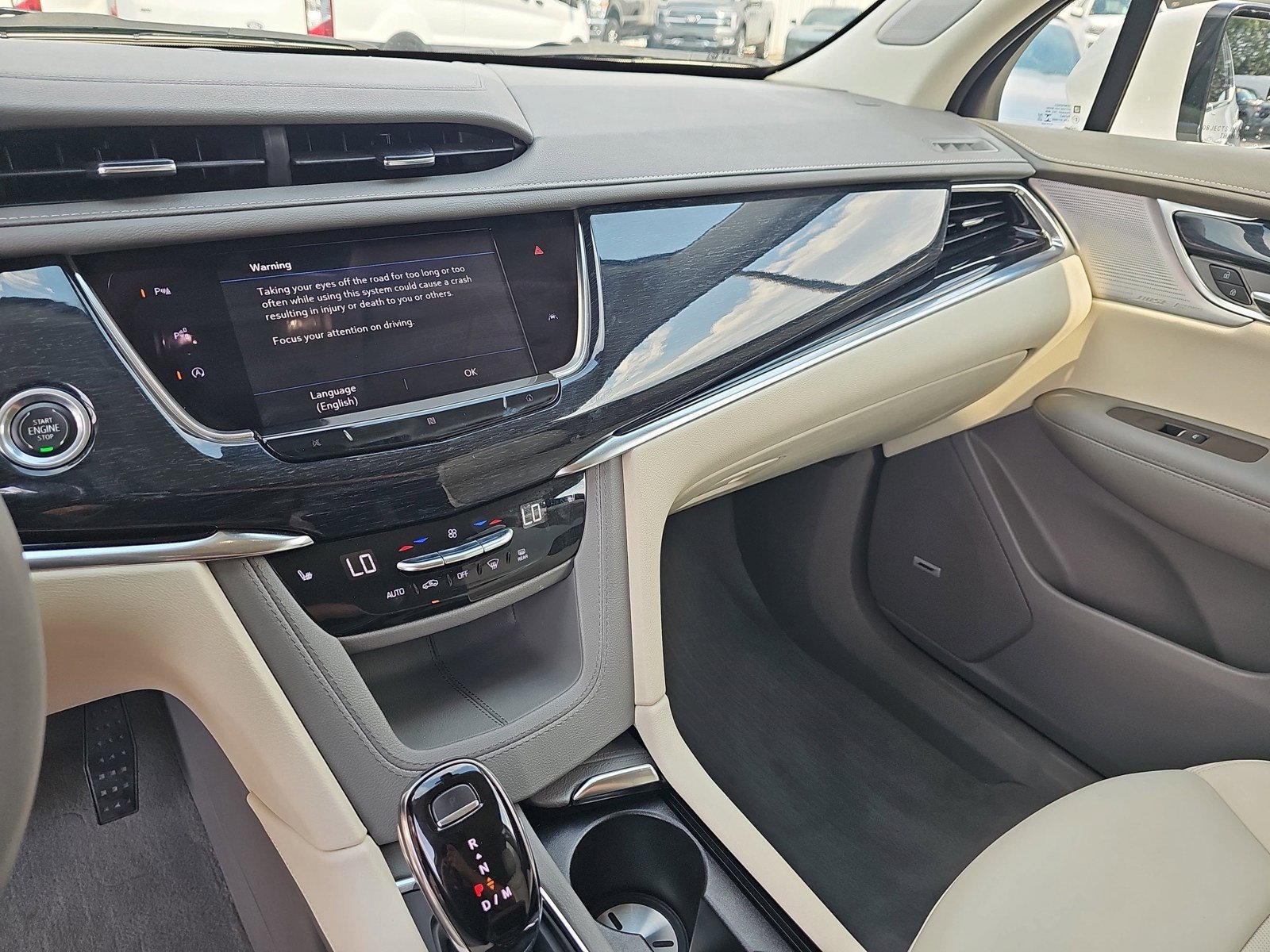 Used 2021 Cadillac XT6 Premium Luxury FWD image 23
