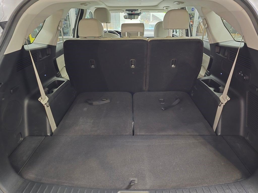 Used 2022 Kia Sorento S w/ Panoramic Sunroof Package FWD image 43