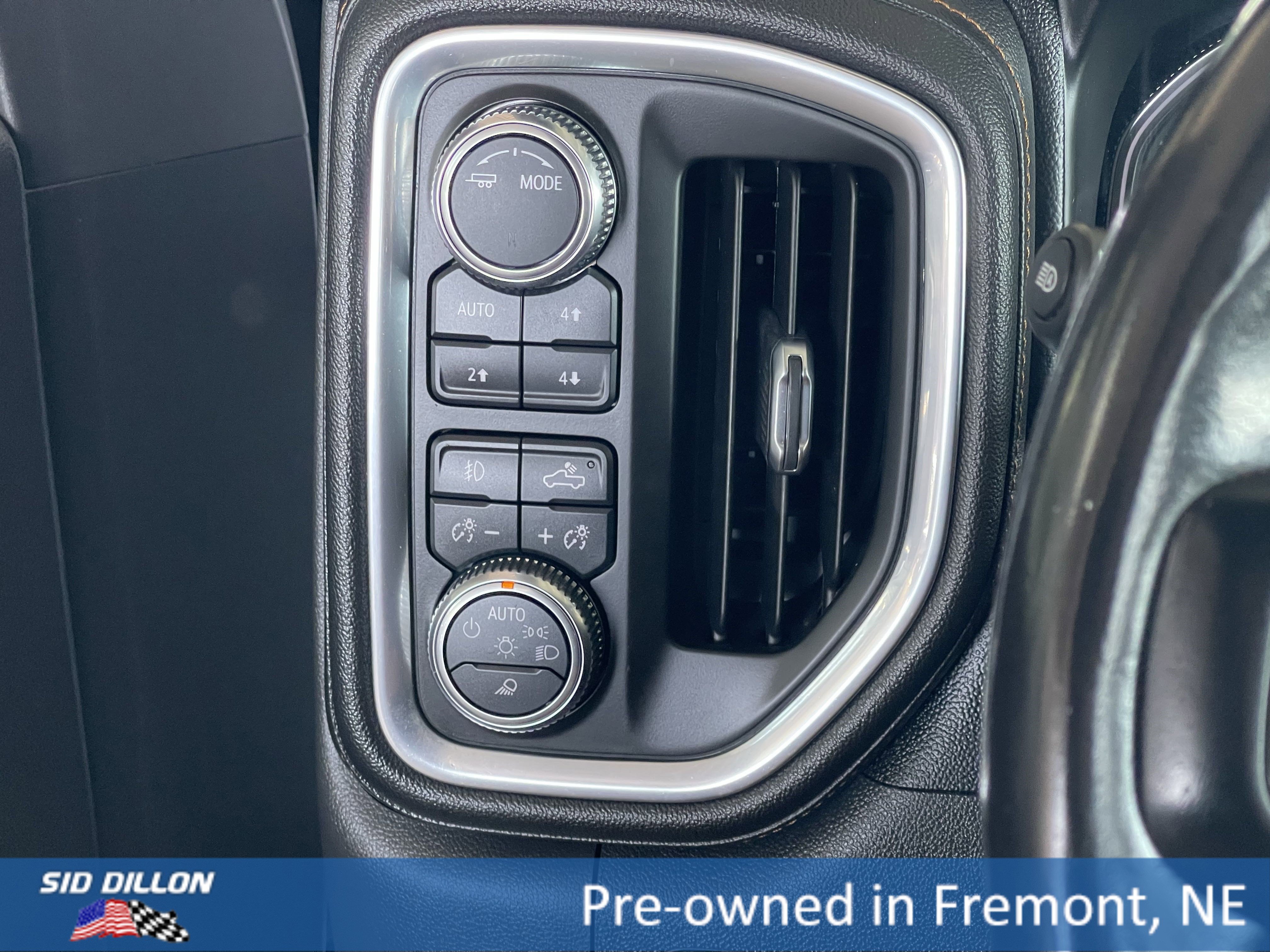 Used 2021 GMC Sierra 1500 AT4 w/ AT4 Value Package image 7