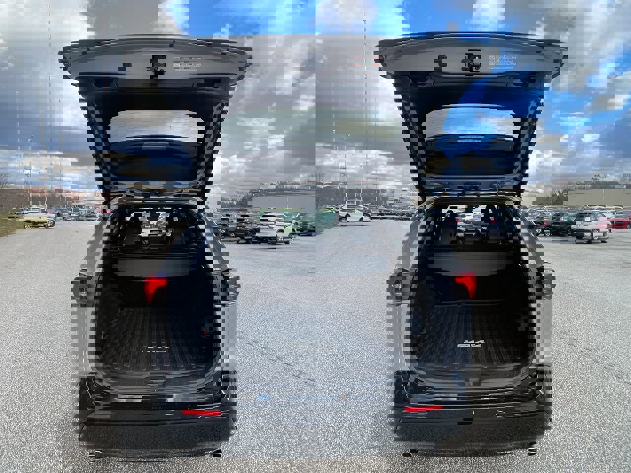 Used 2022 Toyota RAV4 XSE w/ Weather Package image 26