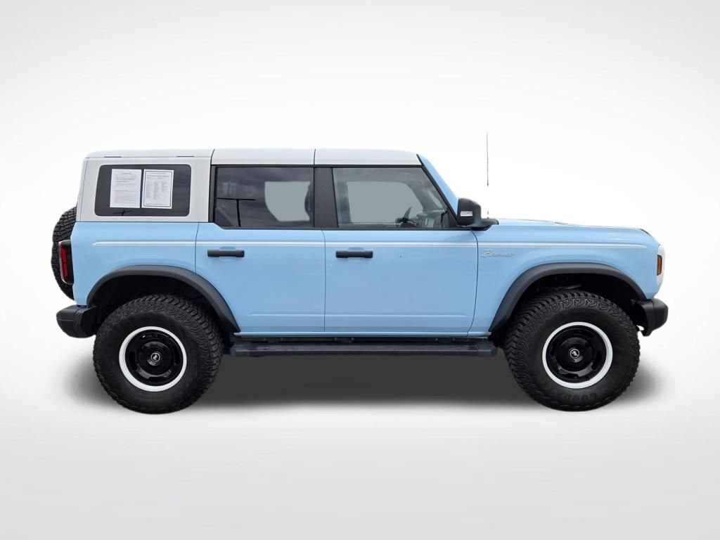 Used 2023 Ford Bronco Heritage Edition AWD/4WD image 2
