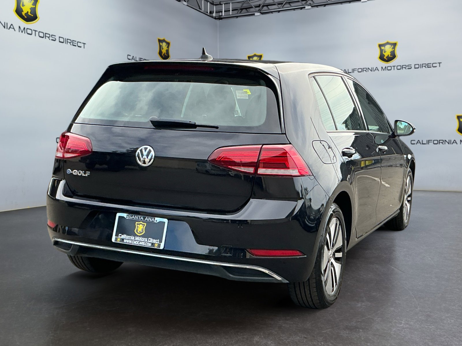 Used 2019 Volkswagen e-Golf SE w/ Driver Assistance Package image 5