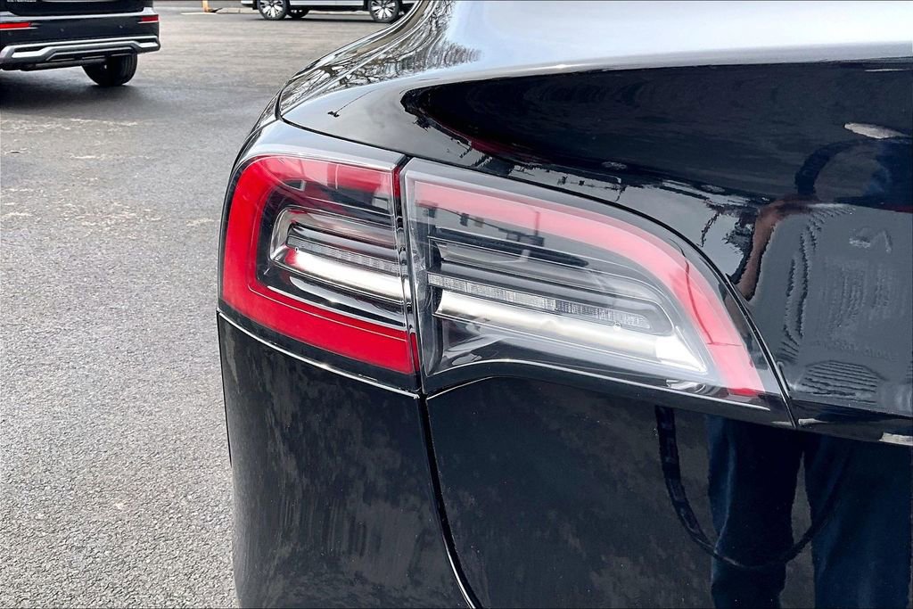 Used 2019 Tesla Model 3 Long Range image 29