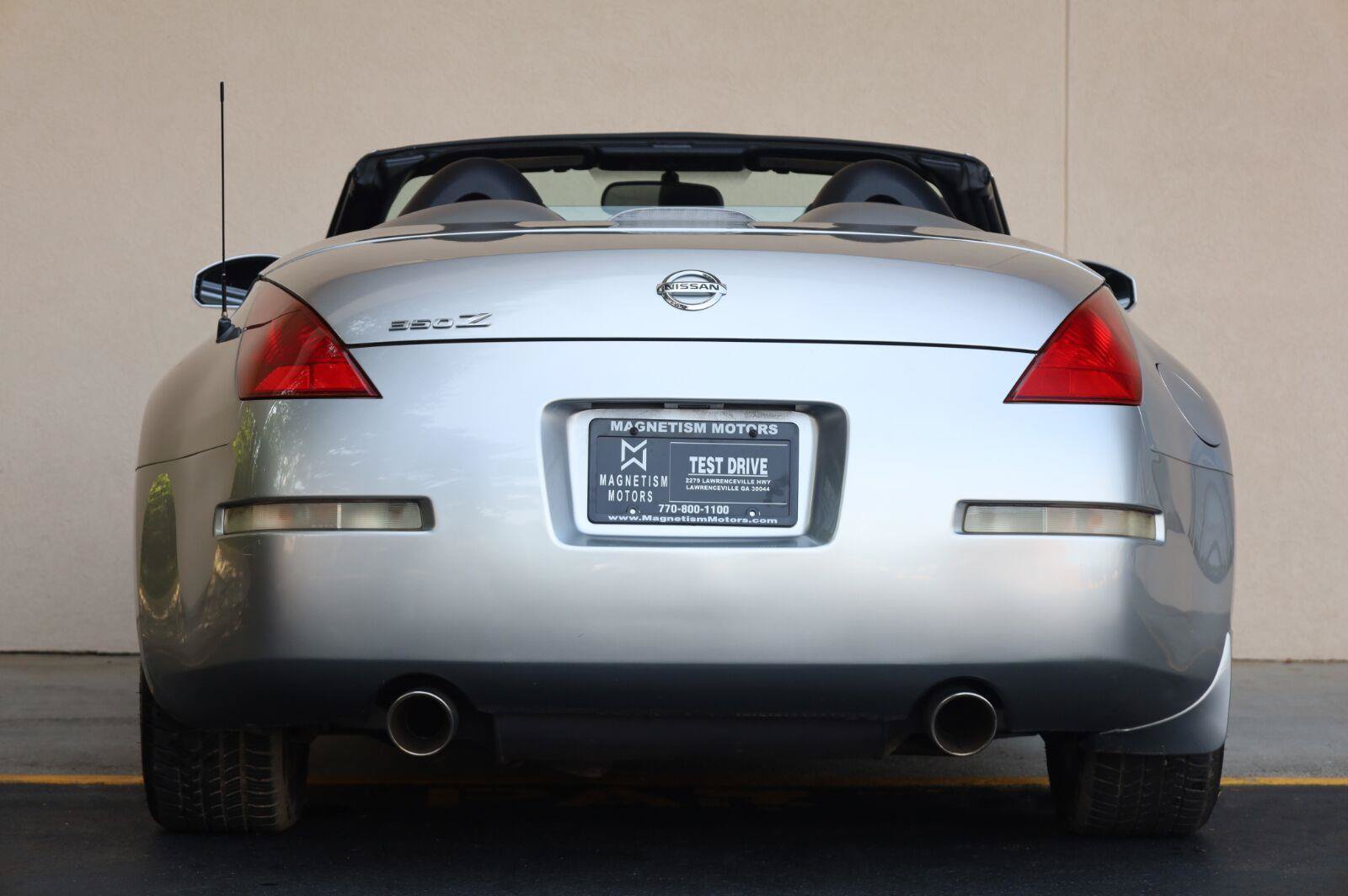 Used 2004 Nissan 350Z Touring RWD image 14