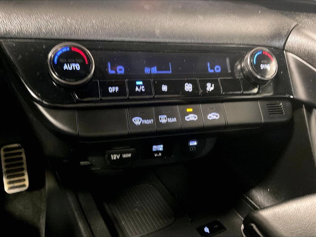 Certified 2025 Hyundai Elantra Sport FWD image 25