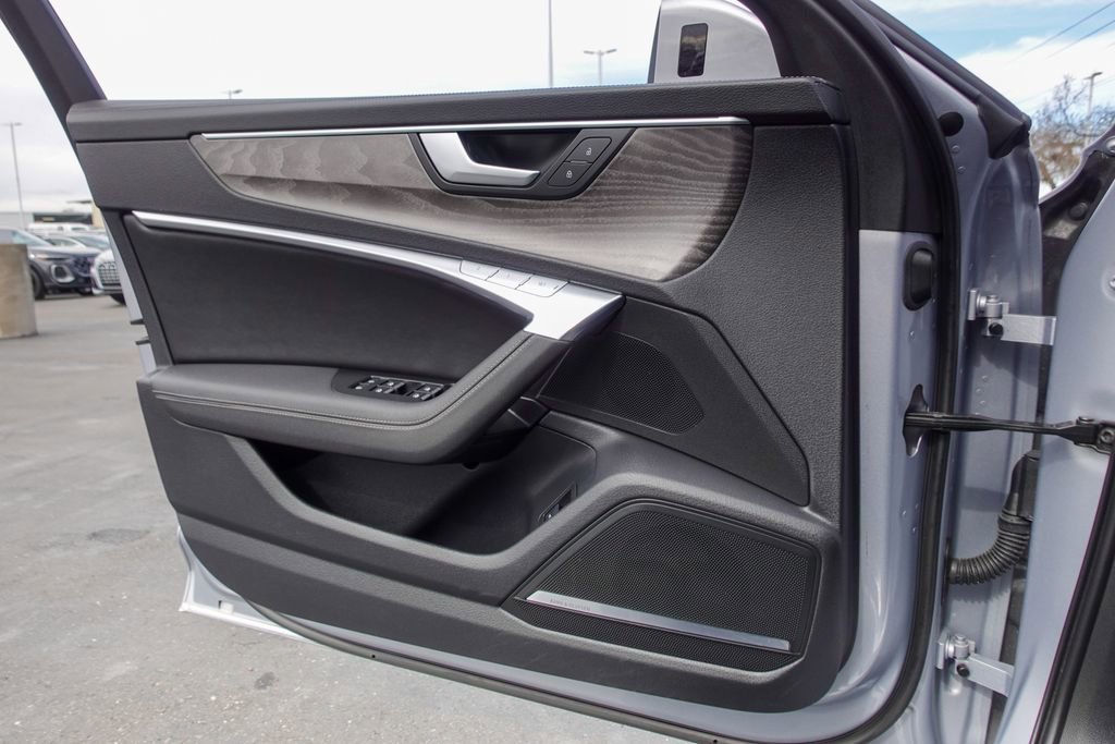 Used 2024 Audi A6 Premium Plus image 21