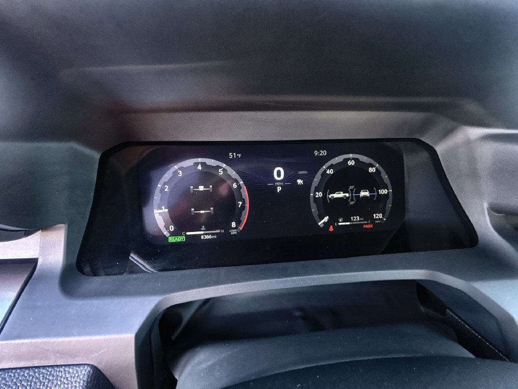 Used 2025 Toyota Tacoma TRD Sport AWD/4WD image 21