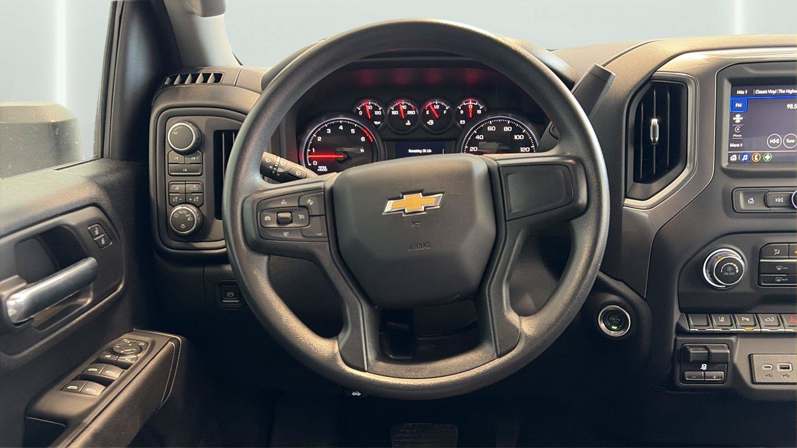 Used 2025 Chevrolet Silverado 2500 Custom w/ Custom Value Package AWD/4WD image 12