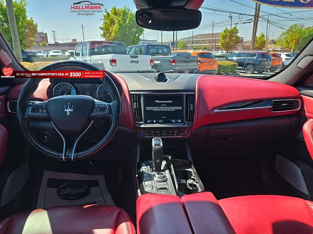 Used 2022 Maserati Levante GT image 23