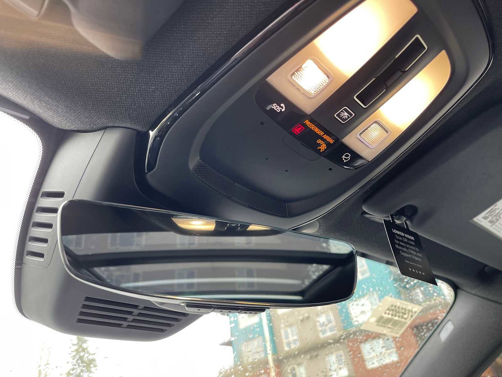 New 2023 Volvo XC40 B5 Plus w/ Protection Package Premier image 27