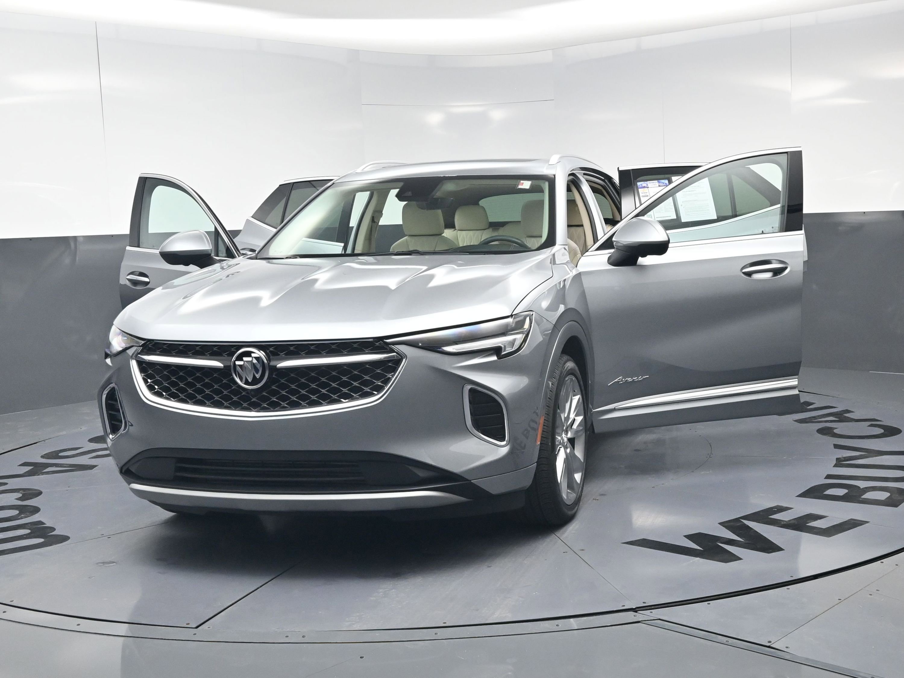 Used 2023 Buick Envision Avenir image 22