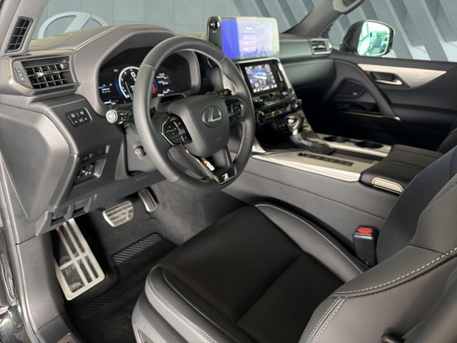 Certified 2026 Lexus LX 600 F Sport AWD/4WD image 10
