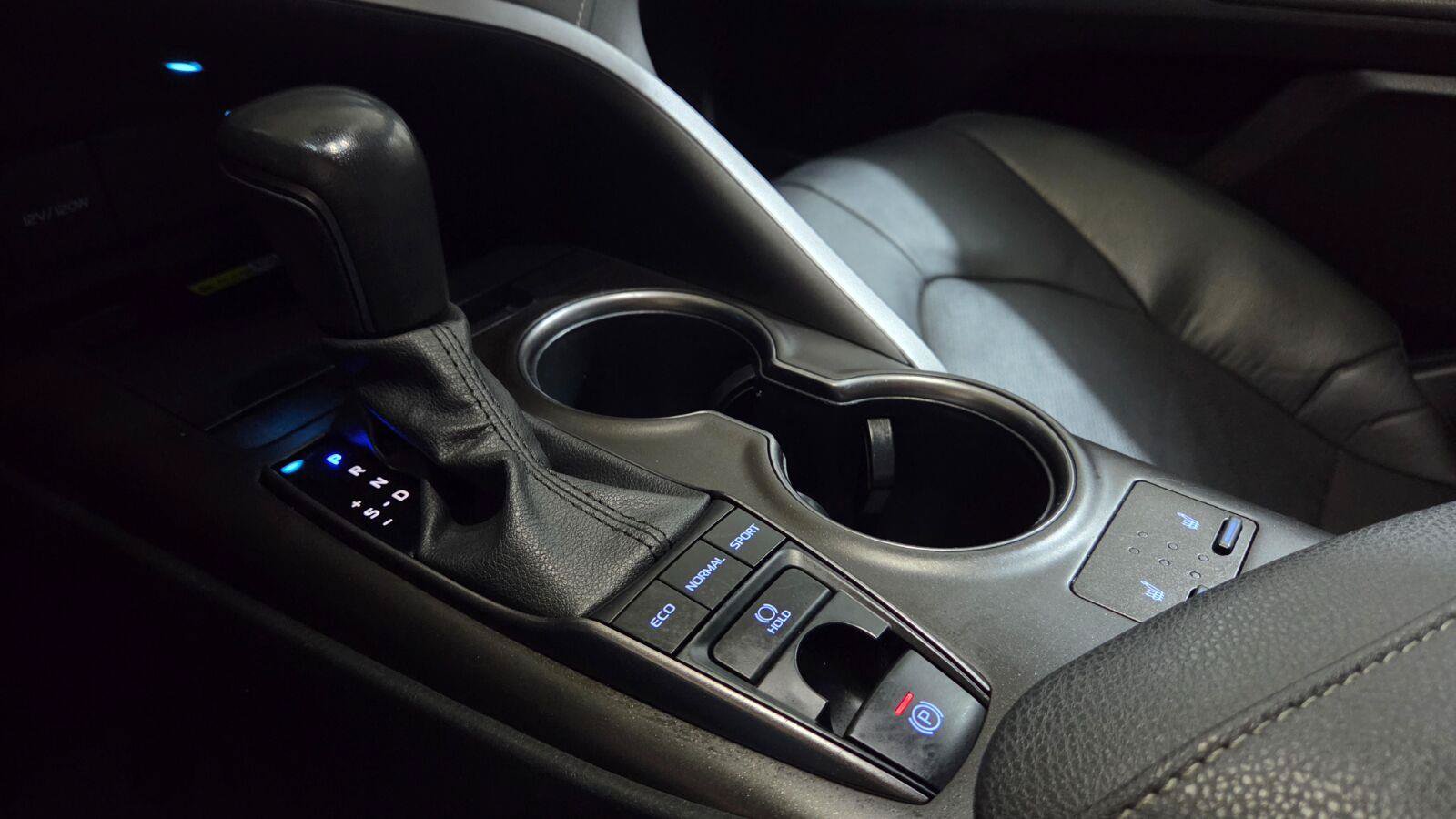 Used 2024 Toyota Camry XSE FWD image 34