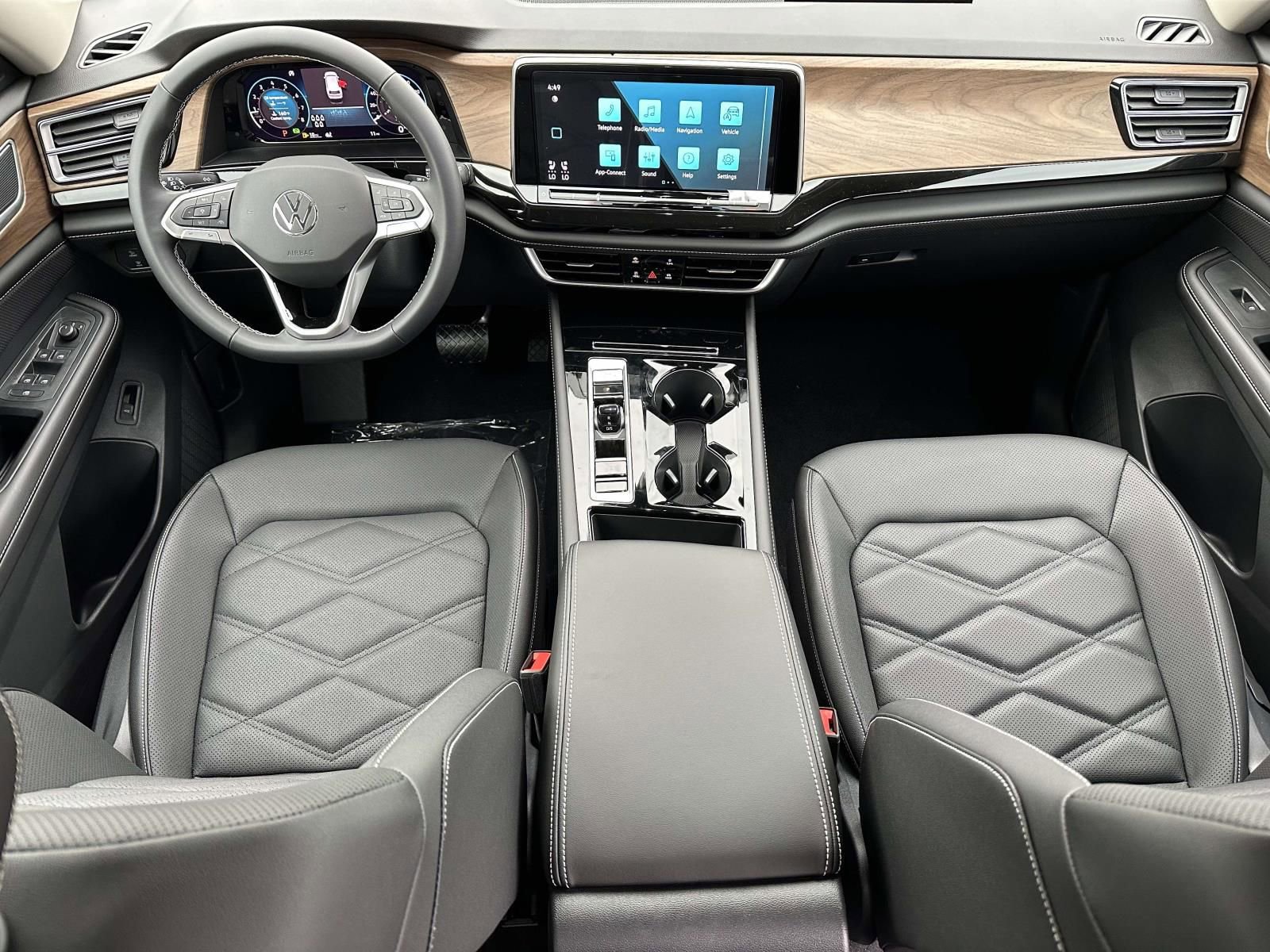 New 2026 Volkswagen Atlas SE image 11