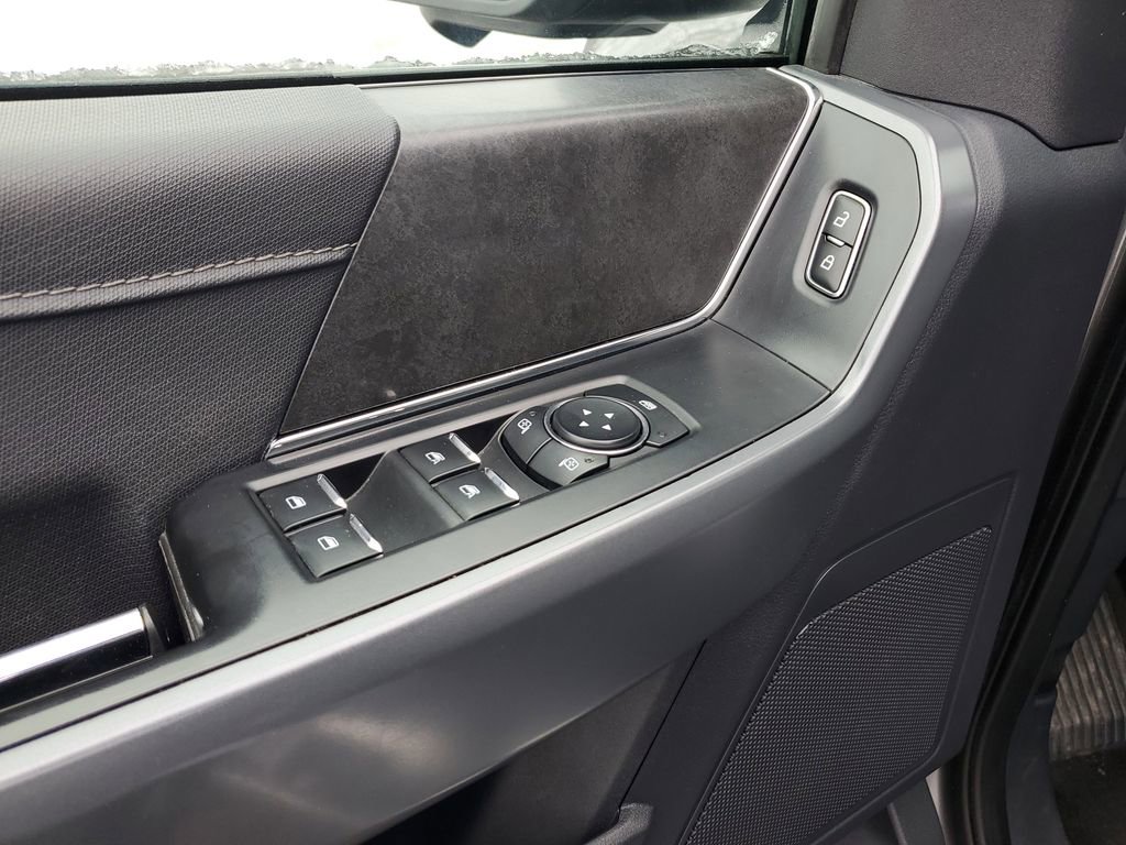 Used 2024 Ford F150 XLT w/ Mobile Office Package image 12