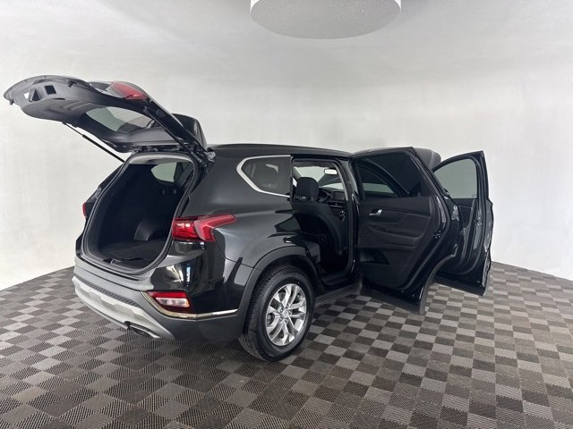 Used 2019 Hyundai Santa Fe SEL image 16